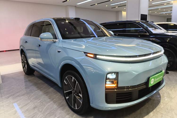 Li Auto L7 2025 — 3