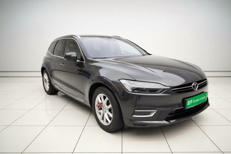 Volvo XC60 2021 — 3