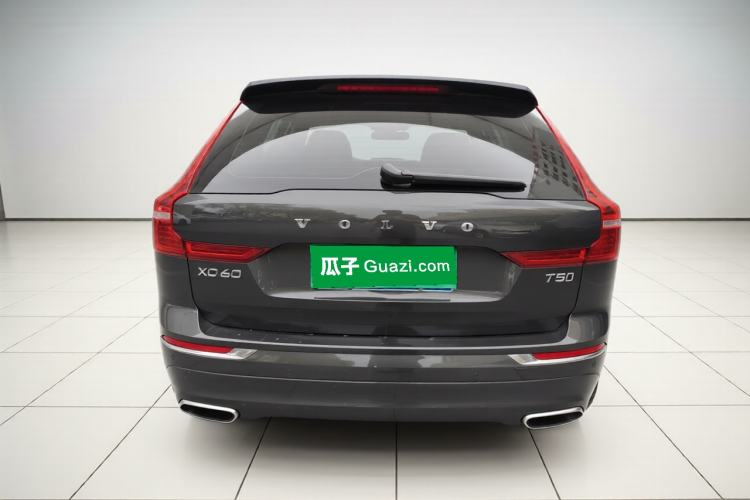 Volvo XC60 2021 — 5