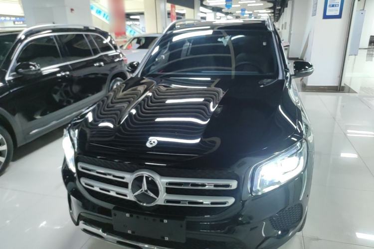 Mercedes-Benz GLB 220 2023 — 2
