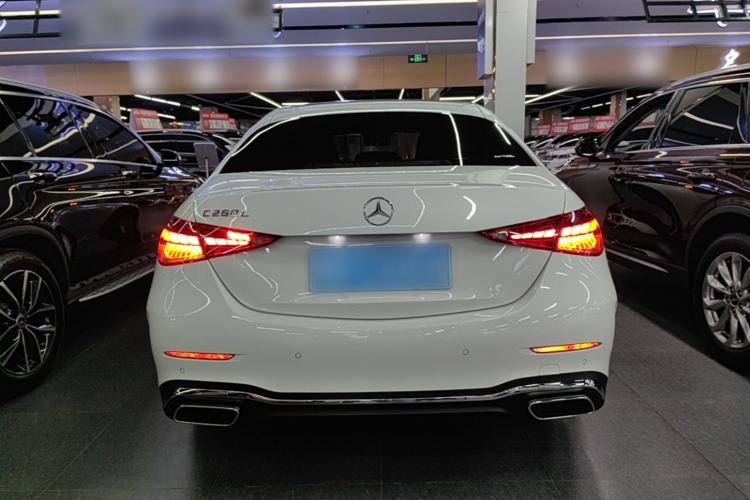 Mercedes-Benz C 260 L 2023 — 5