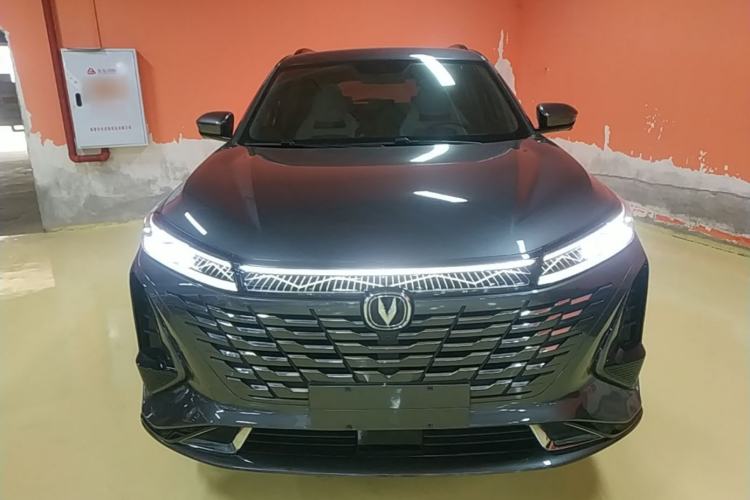ChangAn CS75 PLUS 2023 — фото 2
