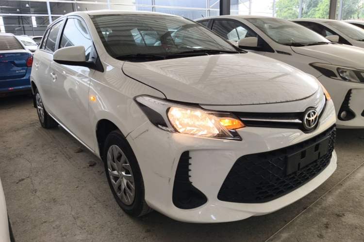 Toyota Vios 2021 — фото 3