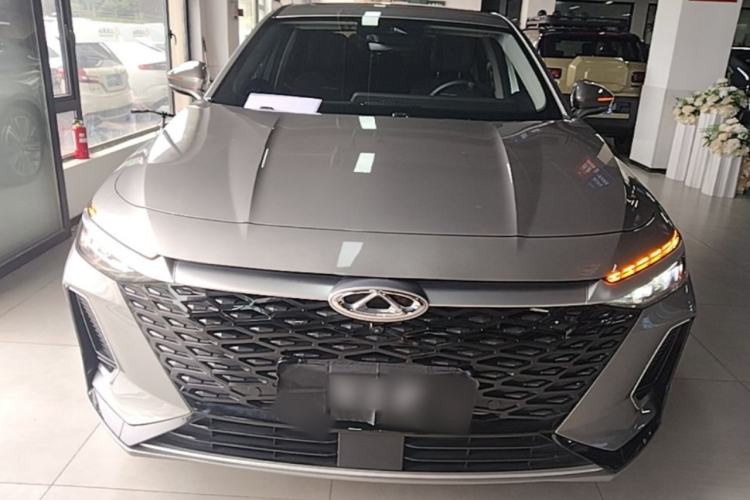 Chery Arrizo 8 2024 — 2