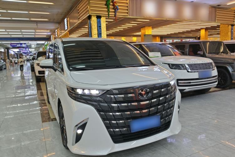 Toyota alphard 2024 — фото 3