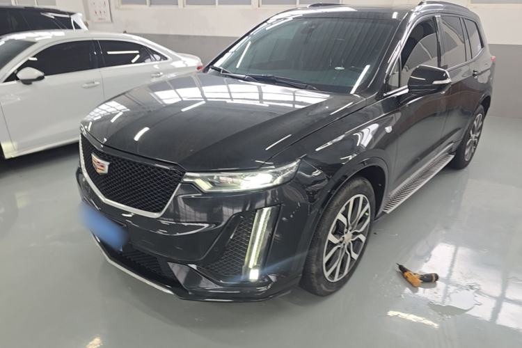 Cadillac xt6 2022 — фото 1