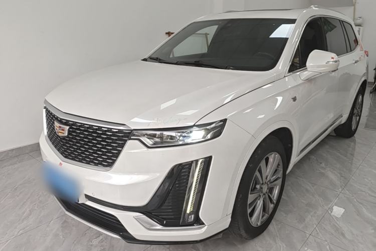Cadillac XT6 2021 — фото 1