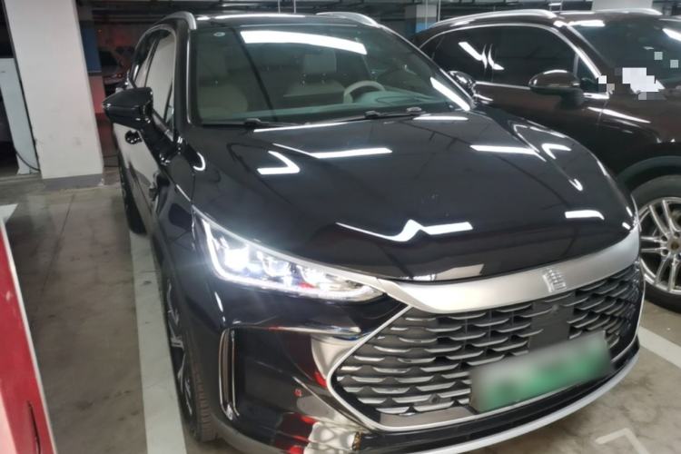 BYD Tang 2025 — 3