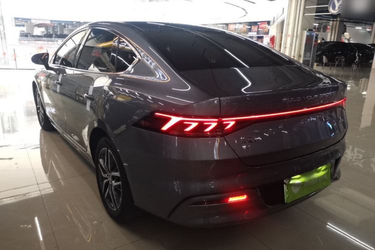 BYD Qin PLUS 2023 — 4