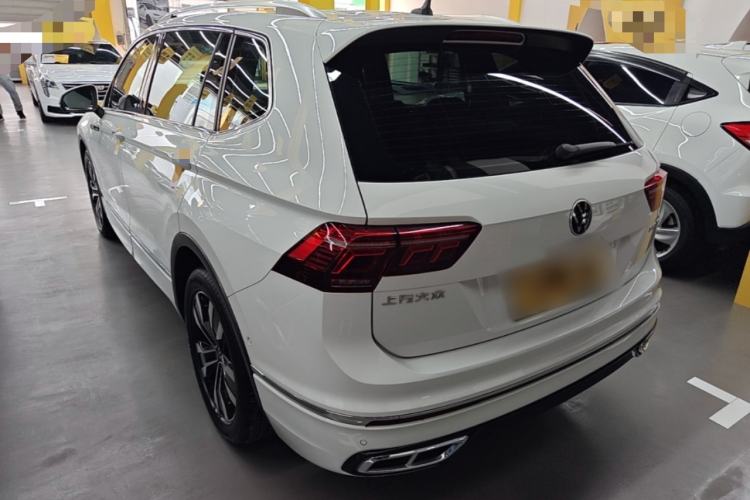 Volkswagen Tiguan L 2023 — 4