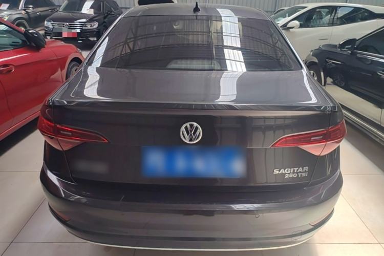Volkswagen Sagitar 2021 — 5