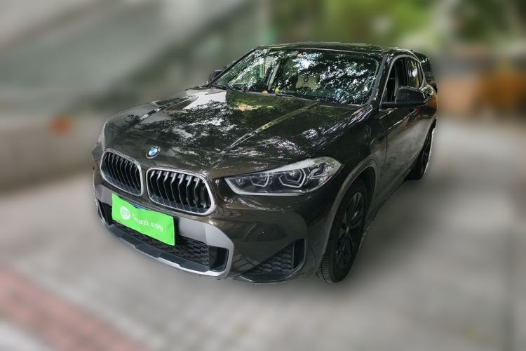 BMW X2 2020 — фото 1