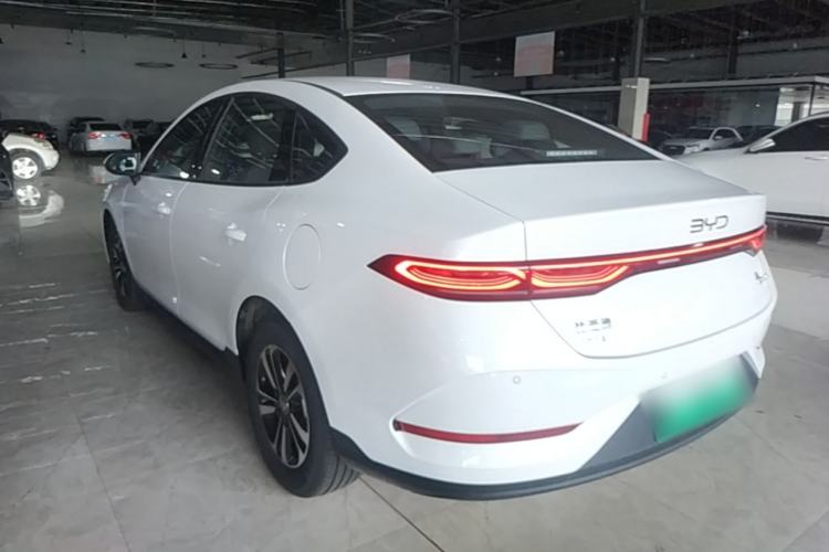 BYD Qin PLUS 2026 — 4