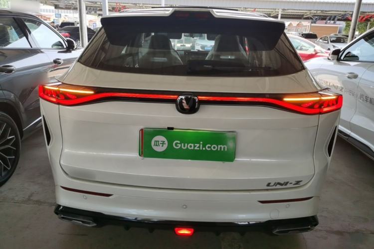 ChangAn UNI-Z New Energy 2025 — 5