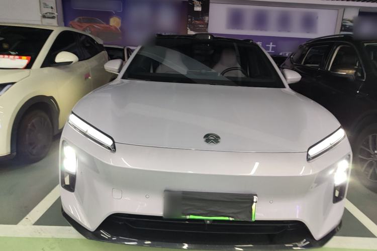 NIO ET5T 2025 — 2