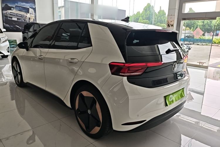 Volkswagen ID.3 2025 — 4