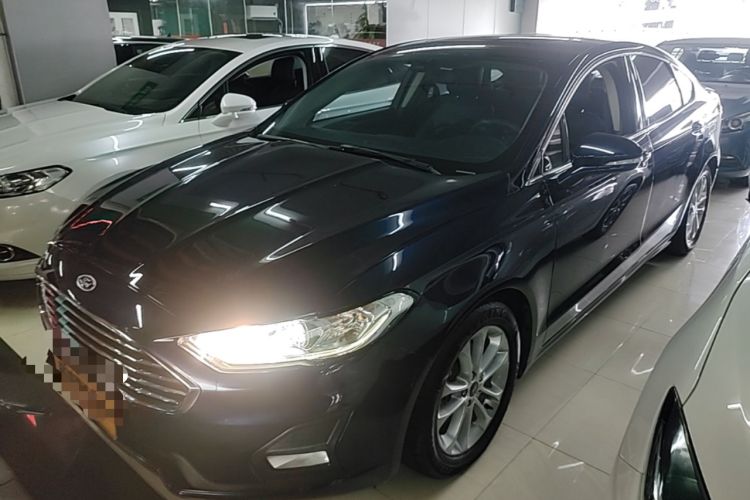 Ford Mondeo 2020 — фото 1