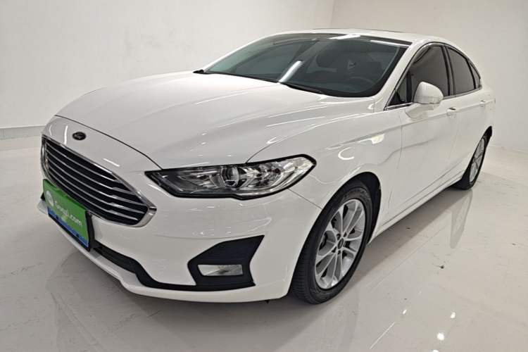 Ford Mondeo 2020 — фото 1
