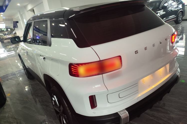 Geely Icon 2023 — 4