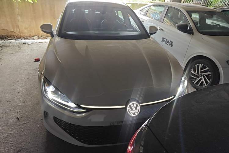 Volkswagen Lamando 2025 — 2