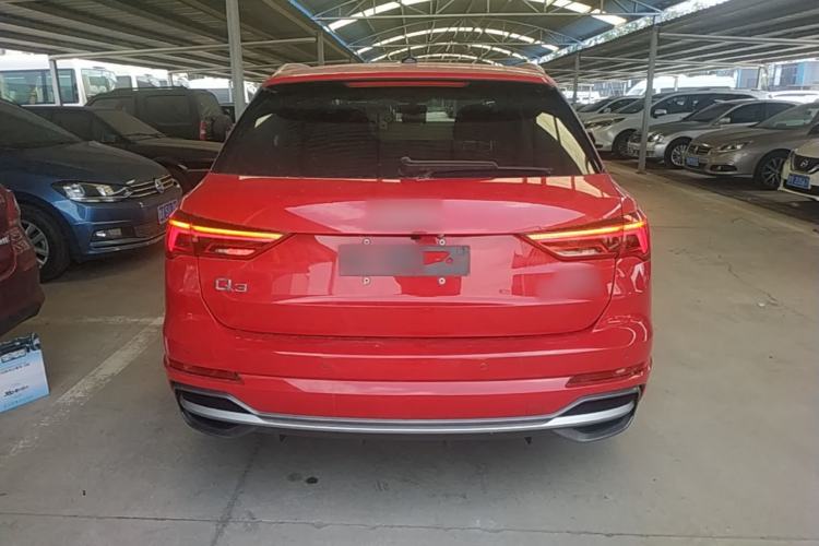 Audi Q3 2022 — 5