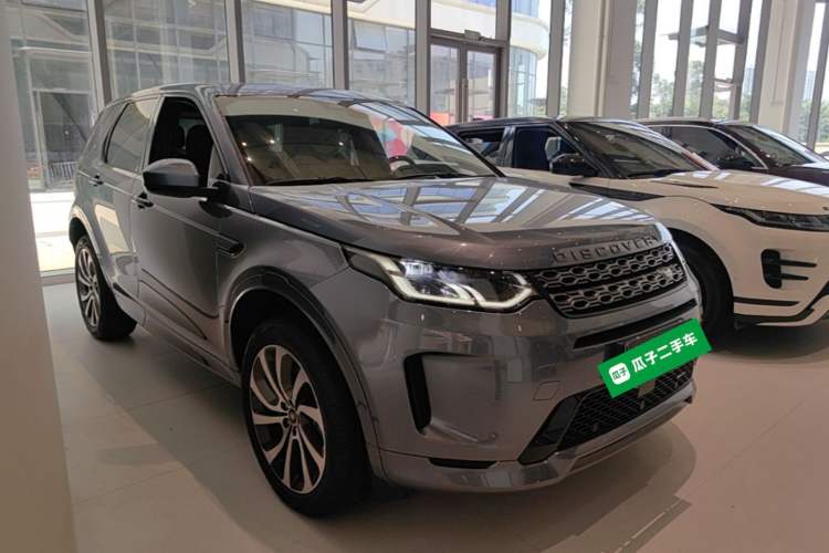 Land Rover Discovery Sport 2023 — фото 3