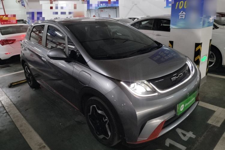 BYD Dolphin 2021 — 3