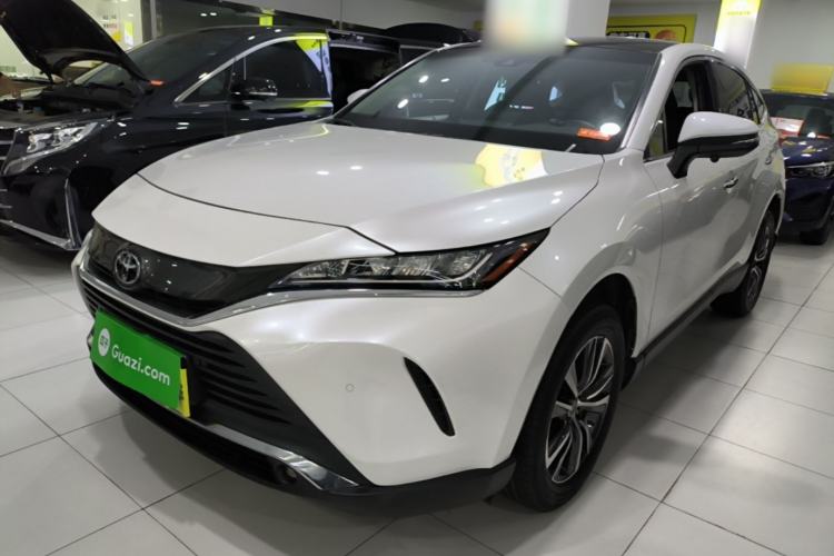 Toyota Harrier 2022 — фото 1