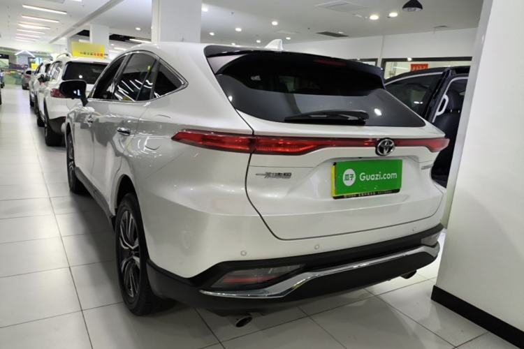 Toyota Harrier 2022 — фото 4