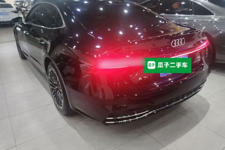 Audi A7L 2024 — 4