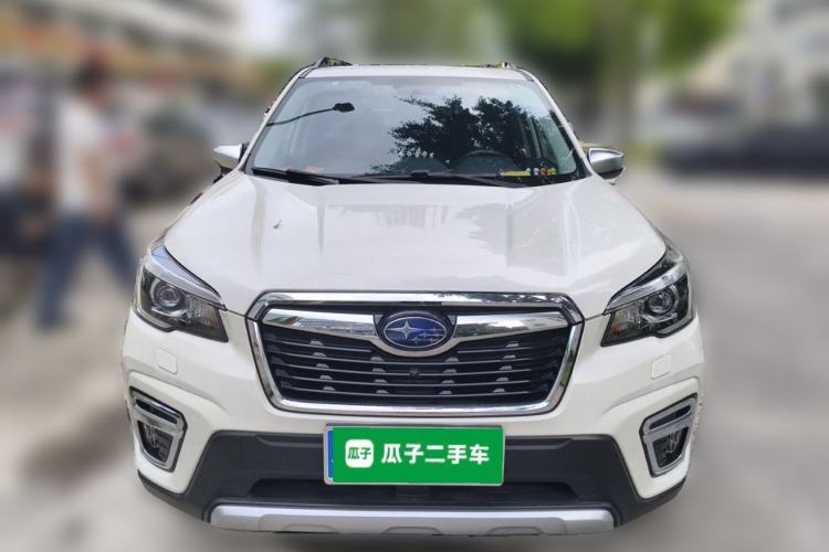 Subaru Forester 2021 — фото 2