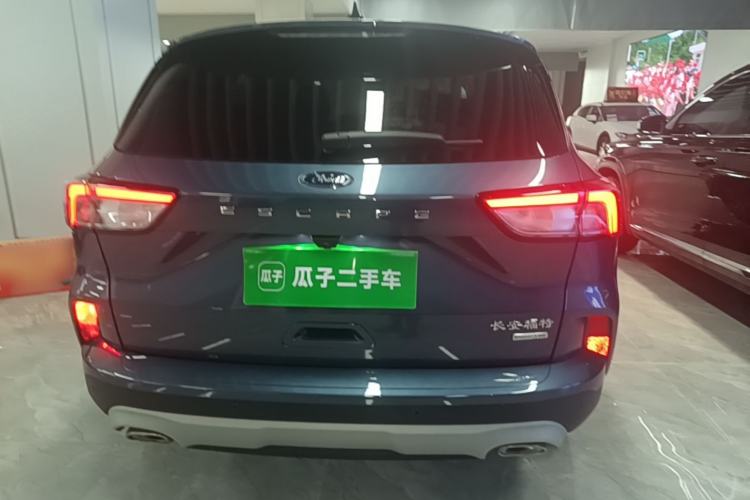 Ford Escape 2020 — 5