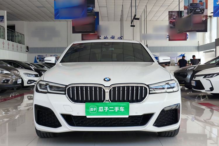 BMW 525Li 2022 — 2