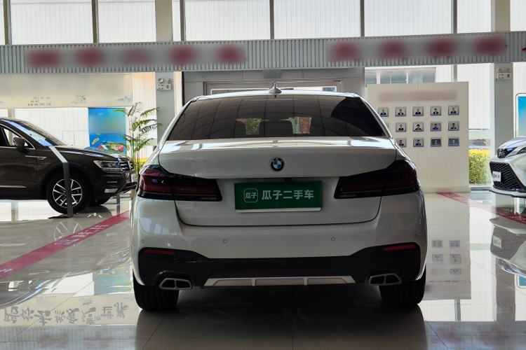 BMW 525Li 2022 — 5