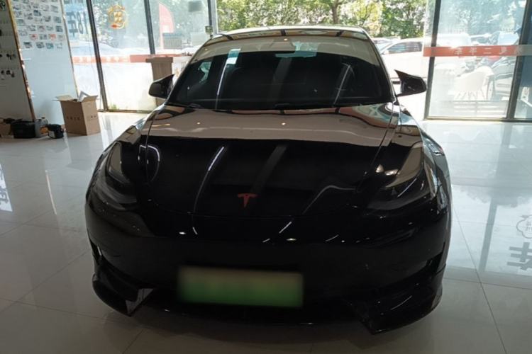 Tesla Model 3 2021 — 2