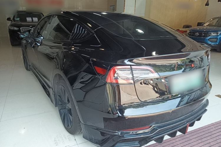 Tesla Model 3 2021 — 4