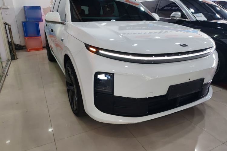 Li Auto L6 2024 — 3