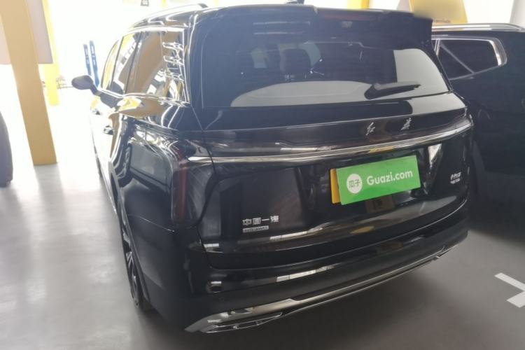 Hongqi HS7 2023 — 4