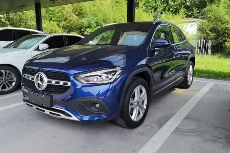 Mercedes-Benz benz gla 2023 — фото 1