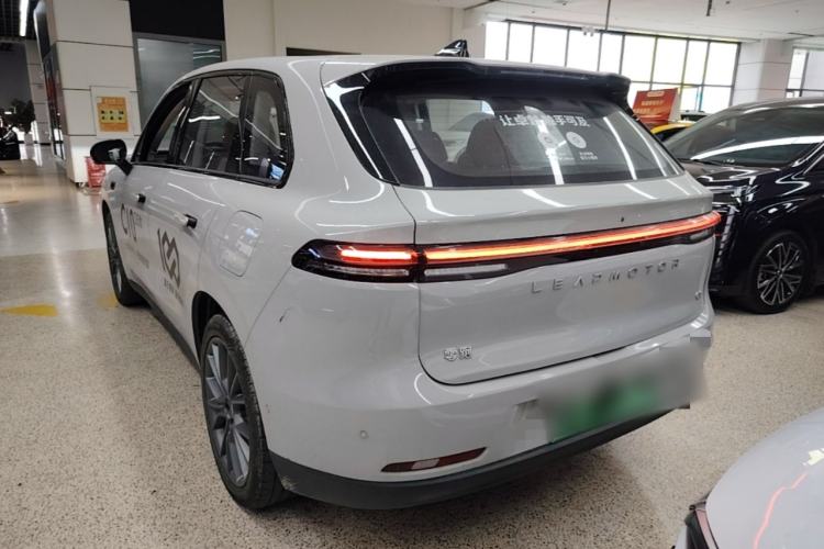 Leapmotor C10 2026 — 4
