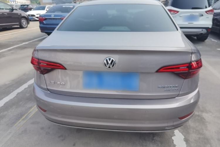 Volkswagen Sagitar 2020 — 5