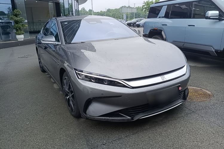 BYD Han 2024 — 3