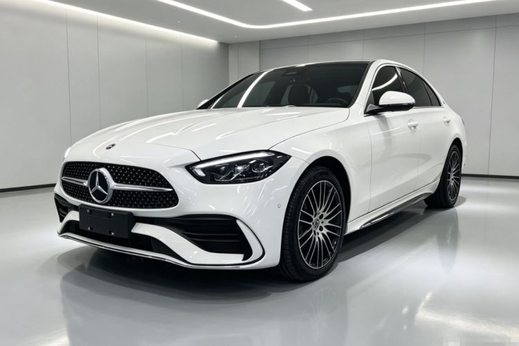 Mercedes-Benz C 260 L 2023 — фото 1