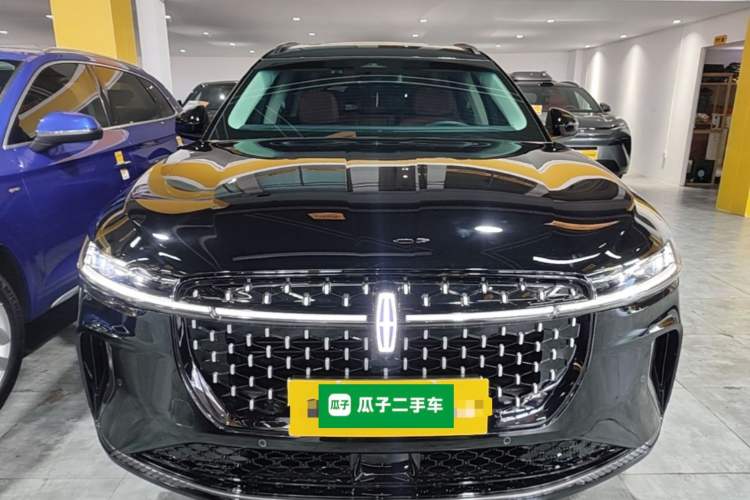 Lincoln Nautilus 2025 — 2