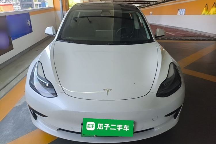 Tesla Model 3 2022 — 2