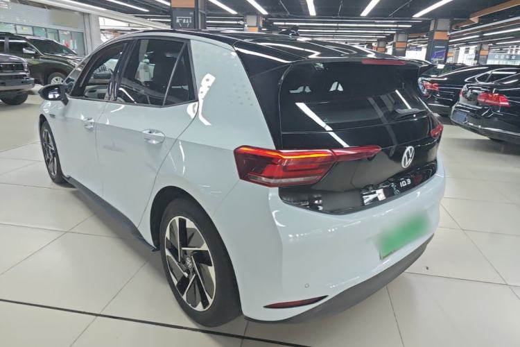 Volkswagen ID.3 2023 — 4