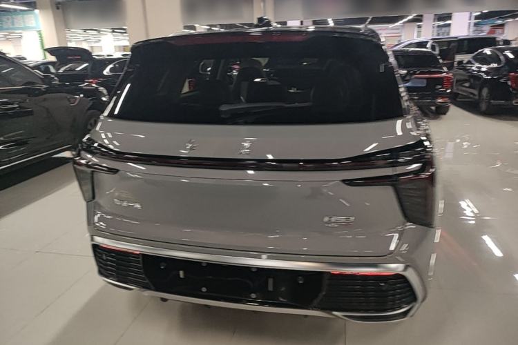 Hongqi HS3 2023 — 5