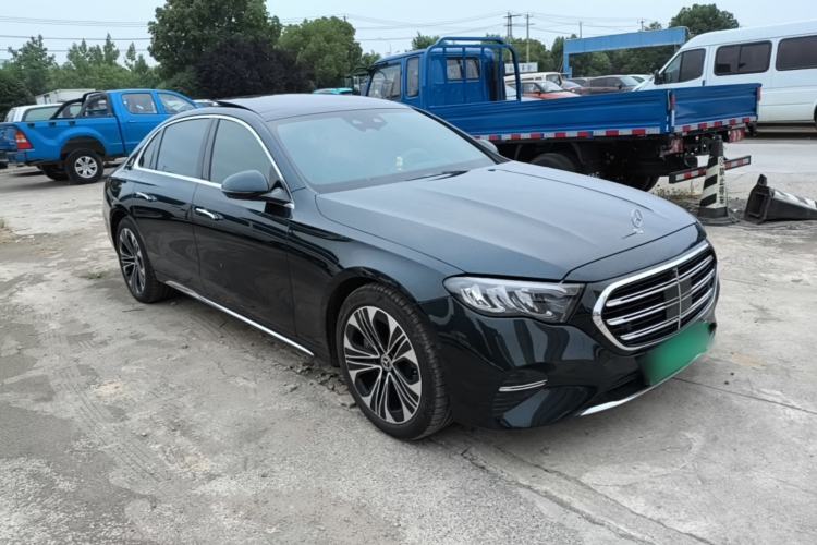 Mercedes-Benz E 350 e L 2024 — 3