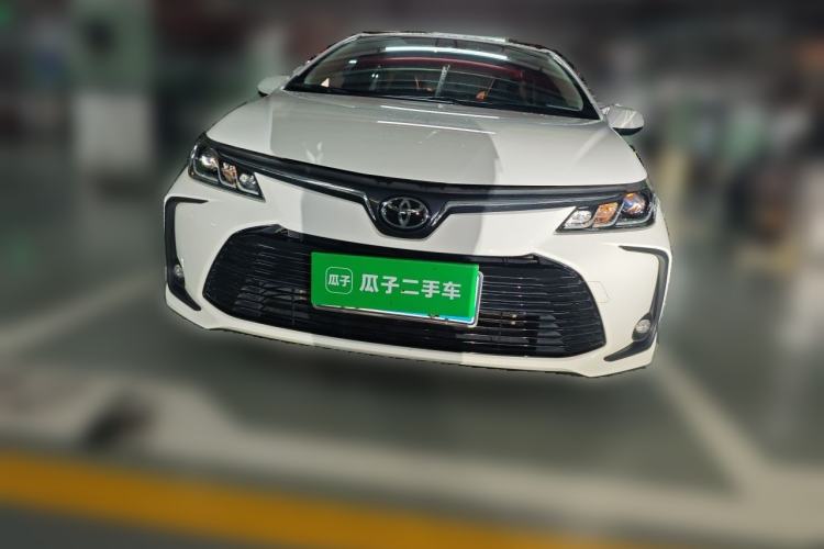 Toyota Corolla 2021 — фото 2