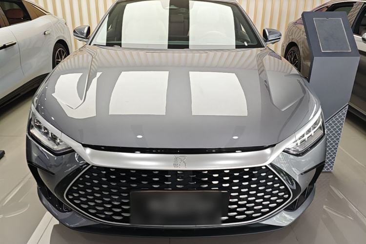 BYD Han 2024 — 2